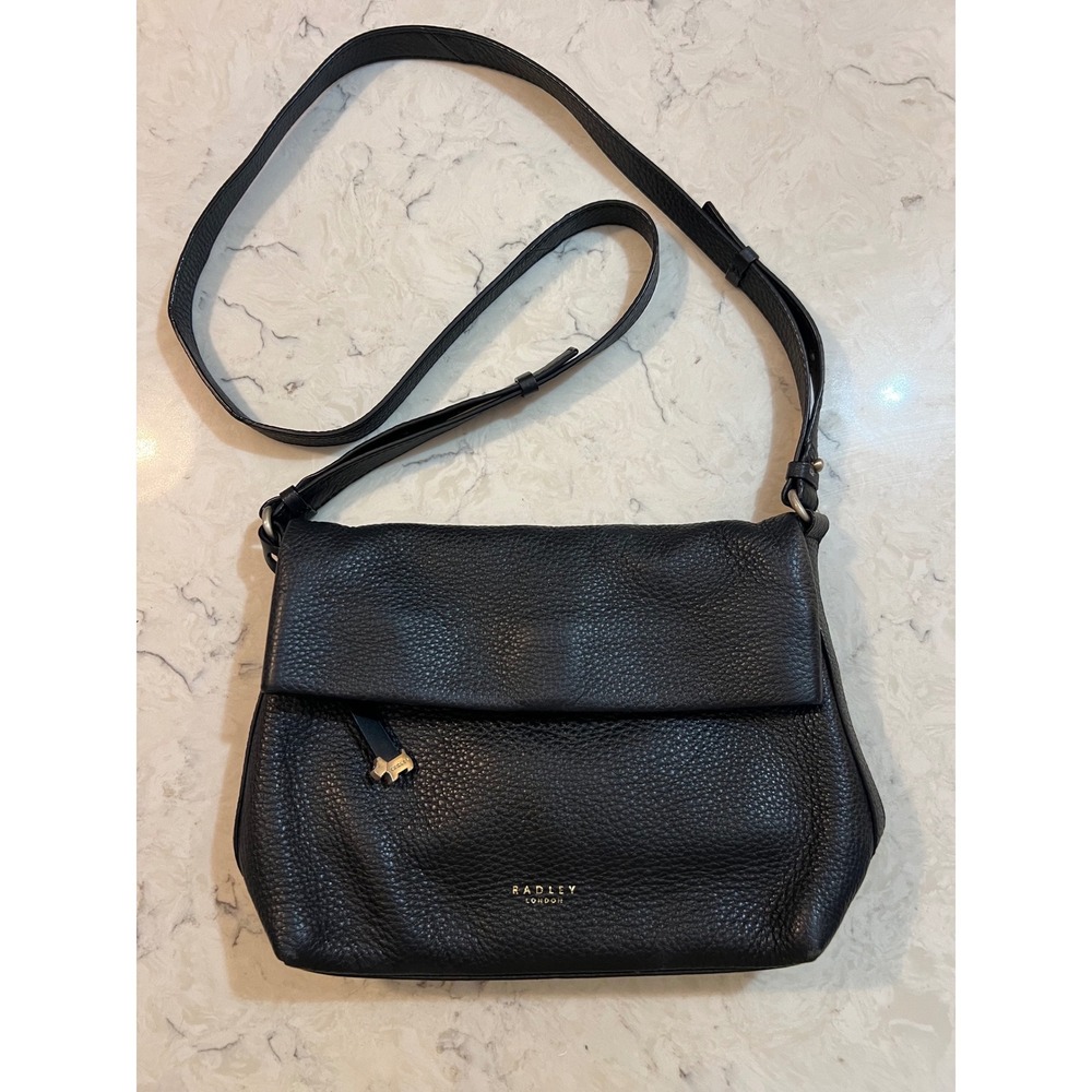 Radley London Black Pebbled Leather Crossbody Bag Flap Magnetic Scottie Dog